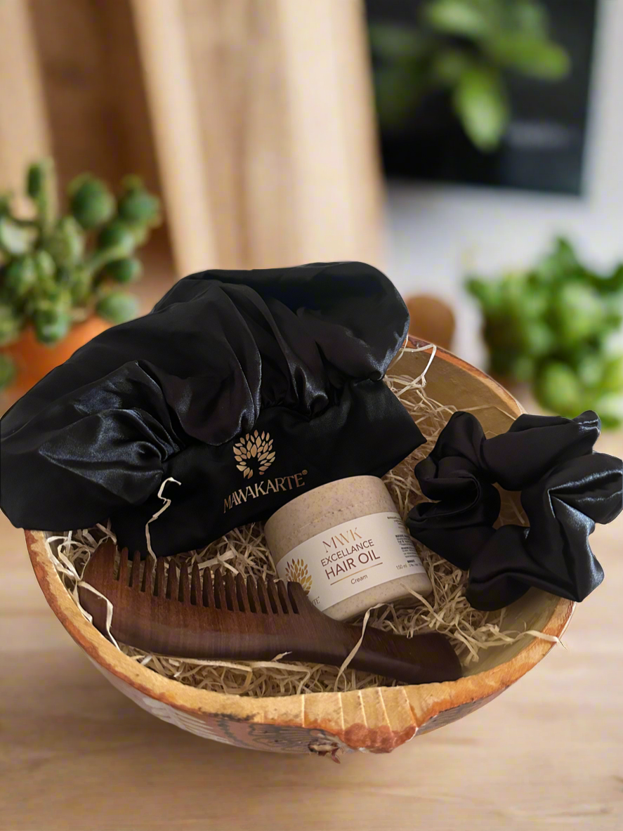 Essential pack: Crema EHOC, Scrunchie, peine de Sandalo y Bonnet