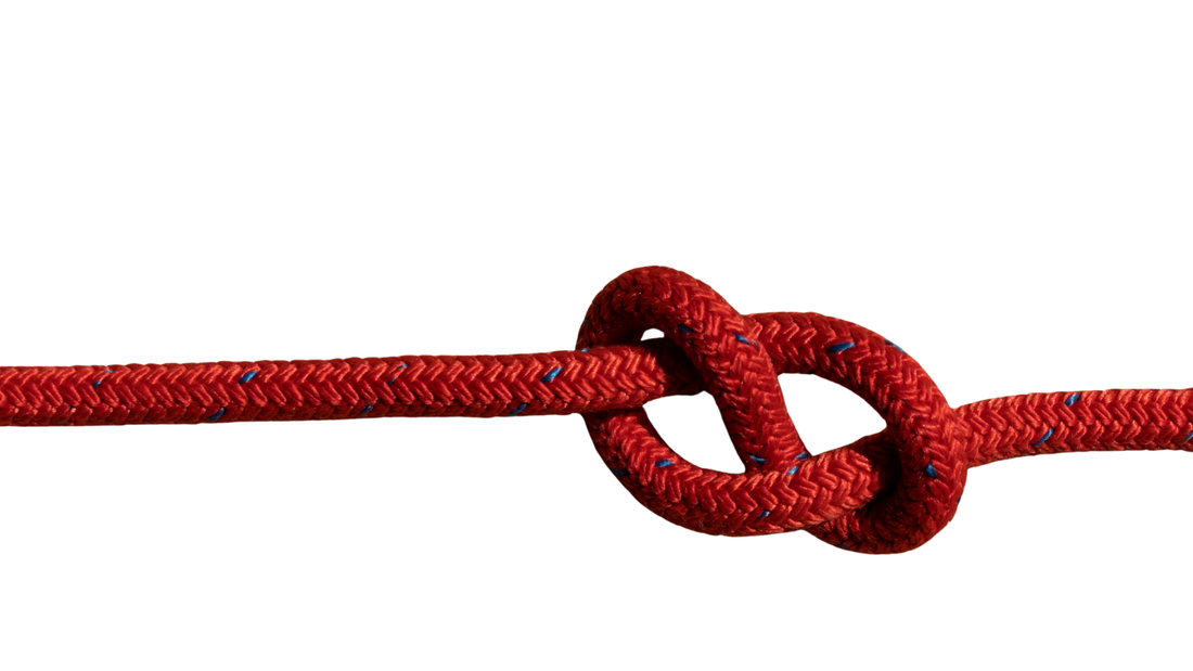 Qué causan los nudos de hada en el cabello afro