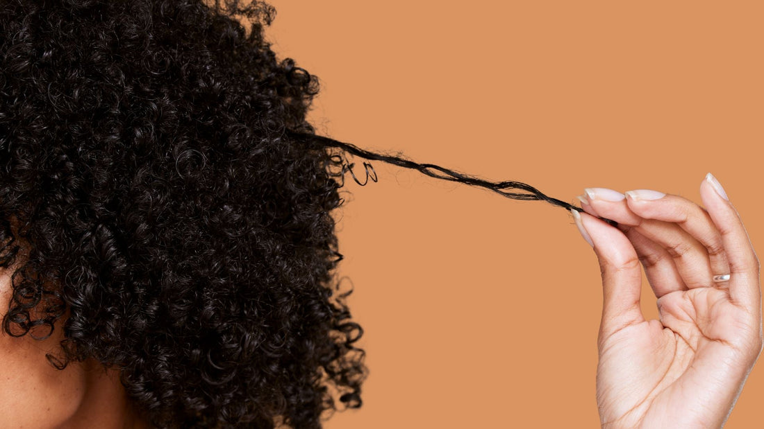 Peinados protectores ideales para invierno: trenzas, twists, buns, pineapple…