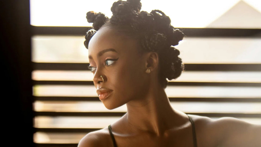 Beneficios de refrescar los estilos de peinado en el cabello afro