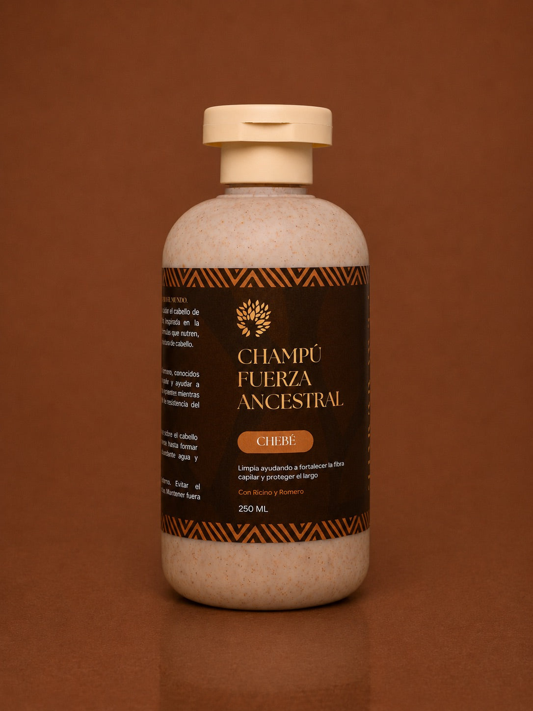 Champú fortalecedor de Chebé para prevenir la rotura y proteger el cabello frágil o quebradizo.
